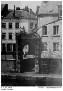 La Porte de Gravierein der Rue de Graviere, Namur; Kennung: NLJS_Dokumente_CV_0578; digitalisiert und zusammengestellt: Frank-Egon Stoll-Berberich, 2023.