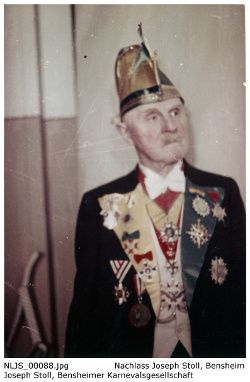 Joseph Stoll als Ehrenvorsitzender der Bensheimer Karnevalsgesellschaft "BKG". Joseph Stoll als Ehrenvorsitzender der Bensheimer Karnevalsgesellschaft "BKG".