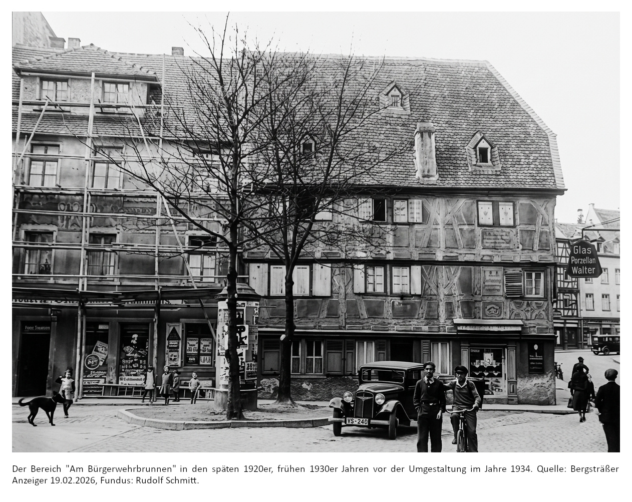 Historisches Fotos des heutigen Platzes Am Bürgerwehrbrunnen in den frühen 1930er Jahren.